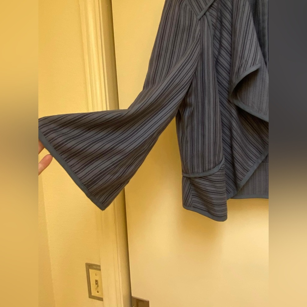 Cabi Jacket - image 4